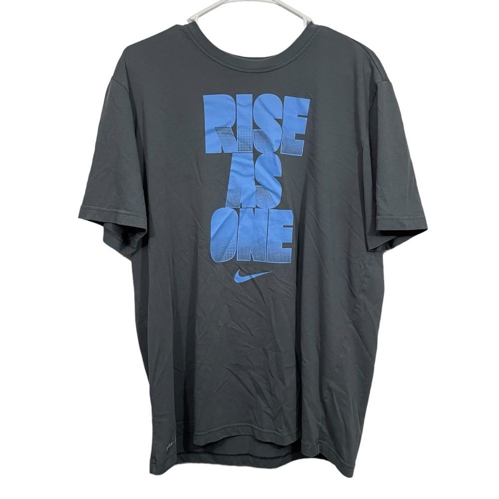 Nike Dri-Fit Graphic Short Sleeve T-Shirt